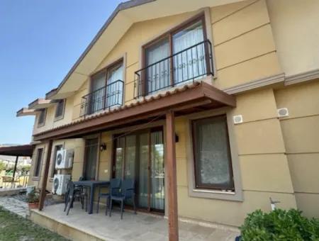 Muğla Dalyanda Canal Front 2 Villa Zum Verkauf Auf 1 Grundstück