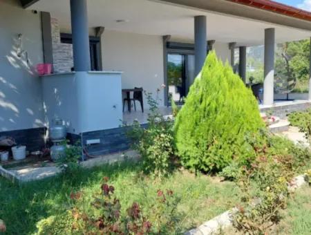 210 M2 Einstöckiges, Gepflegtes Haus Auf 780 M2 Grundstück In Köyceğiz Yanida Zu Verkaufen