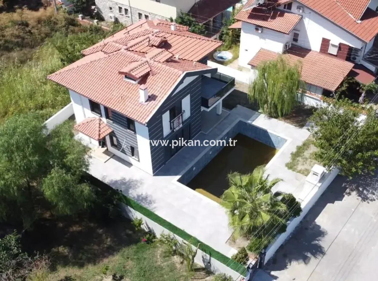 Mugla Dalyan 520 M2 Land 230 M2 5+ 1 Ultra Luxury Villa For Sale