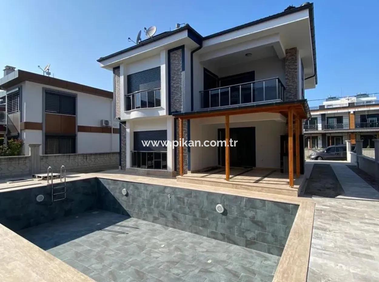 Brand New Duplex Villa With Communal Pool On A 600 M2 Detached Plot In Dalaman