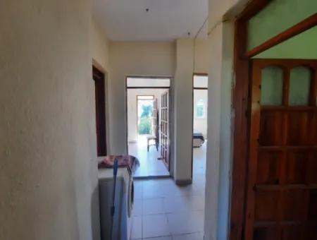 Muğla, Ortaca Dalyanda 2Nd Floor Of 2-Storey House In Detached Garden For Rent