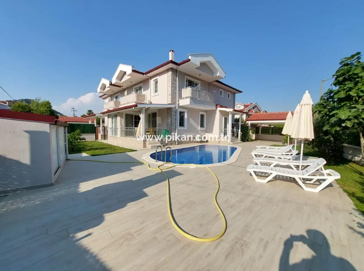 Muğla Dalyanda 4+1 İkiz Villa Eşyalı Olarak Satılık