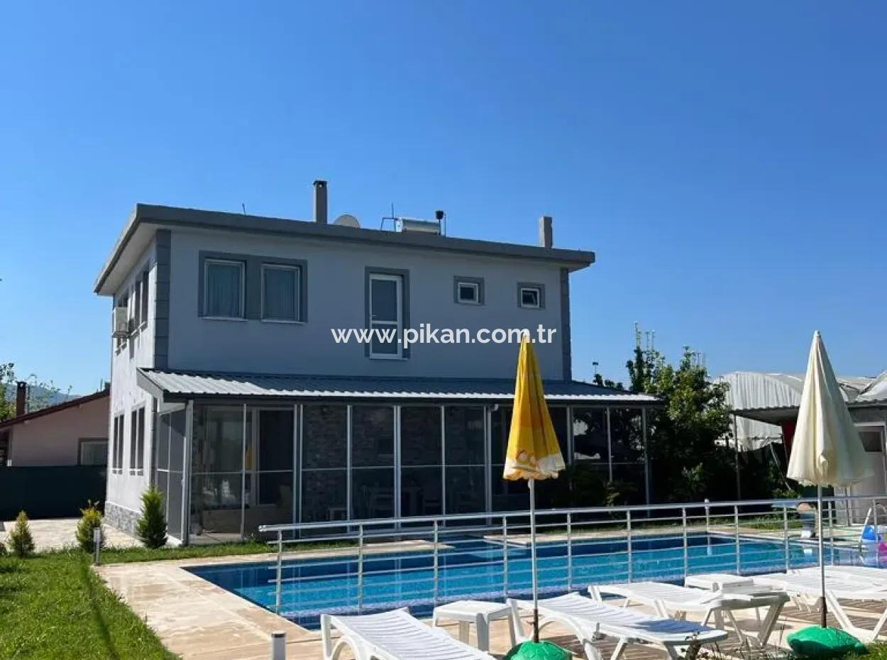 Muğla Dalyan Eskiköyde  4+1 Eşyalı Villa Yıllık Kiralık