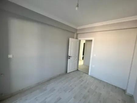 Ortaca Çarşı Merkezde Satılık 3+1 100M2 Daire.