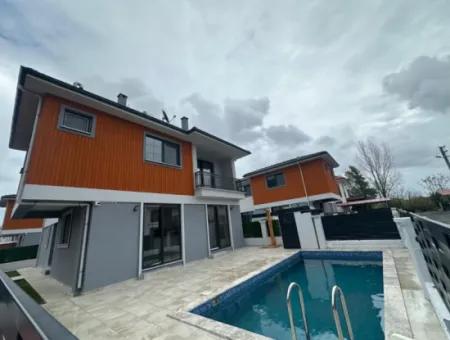 Ortacada 4+1 208 M2 Lüks Villalar Satılık